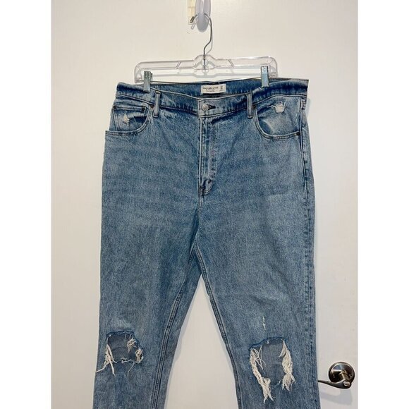 Abercrombie & Fitch 90s Straight Ultra High Rise Jeans Size 33 Light Wash Distre - Picture 2 of 12